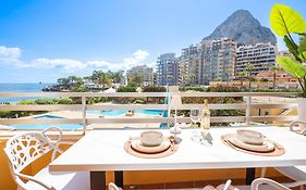 Voramar I Calpe, Beach